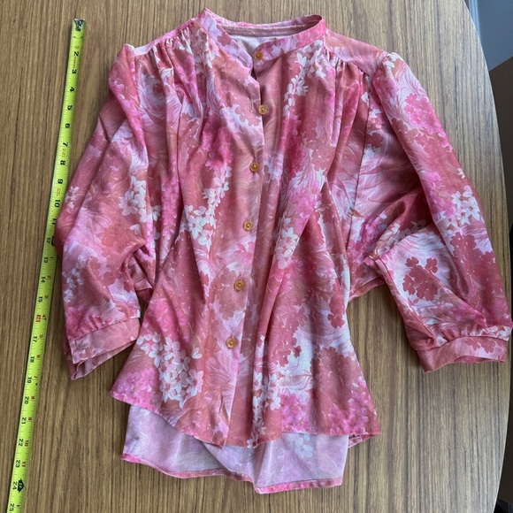 Vintage Peach Floral Puff Sleeve Blouse | 3/4 Sleeves | Fits Like S/M | Flawed - Picture 1 of 3